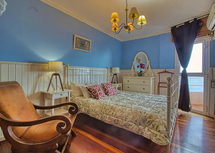 Luxurious In + Sea View Appartamento