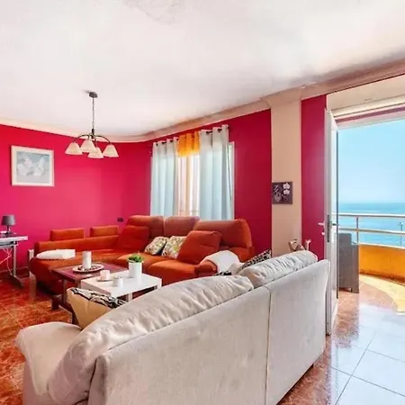 Luxurious In + Sea View Radazul