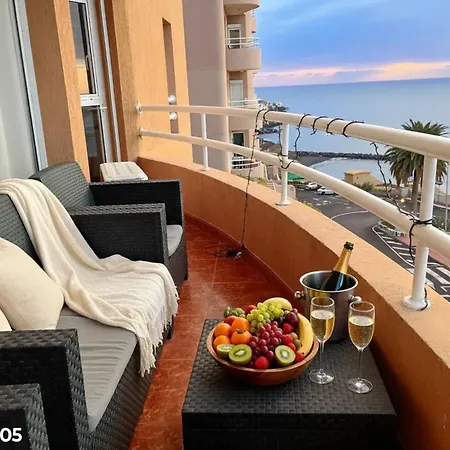 Luxurious In + Sea View Διαμέρισμα Radazul